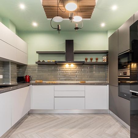 #Amazonia Apt By Halu! Apartments Tesalonika Bagian luar foto